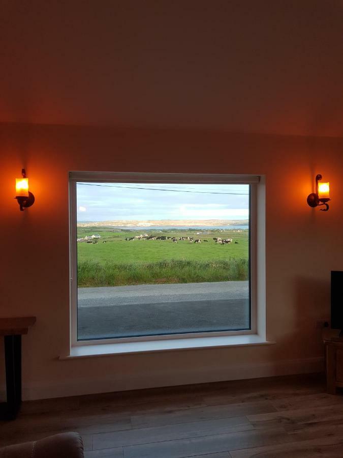 Conway'S Cottage With Sea View Nestling By Cliffs-Of-Moher Liscannor Exteriör bild